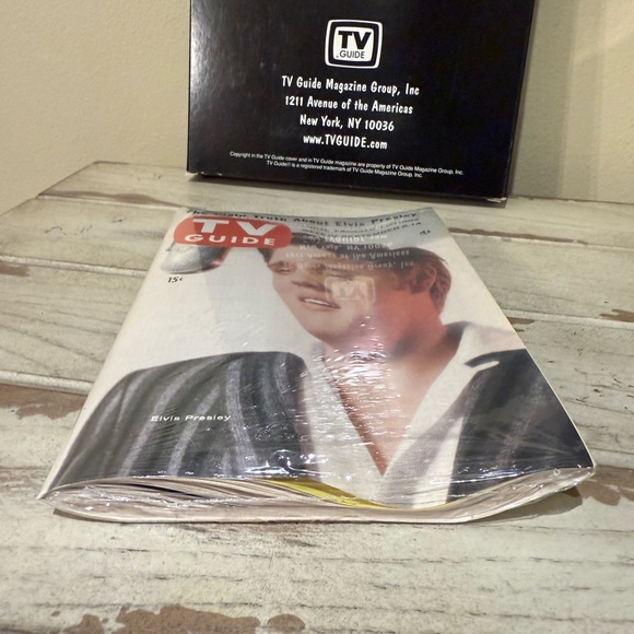 TV Guide Collector's Classics Elvis Presley Sept. 1956 Series 1 Reissue w/ Box - Picture 5 of 7